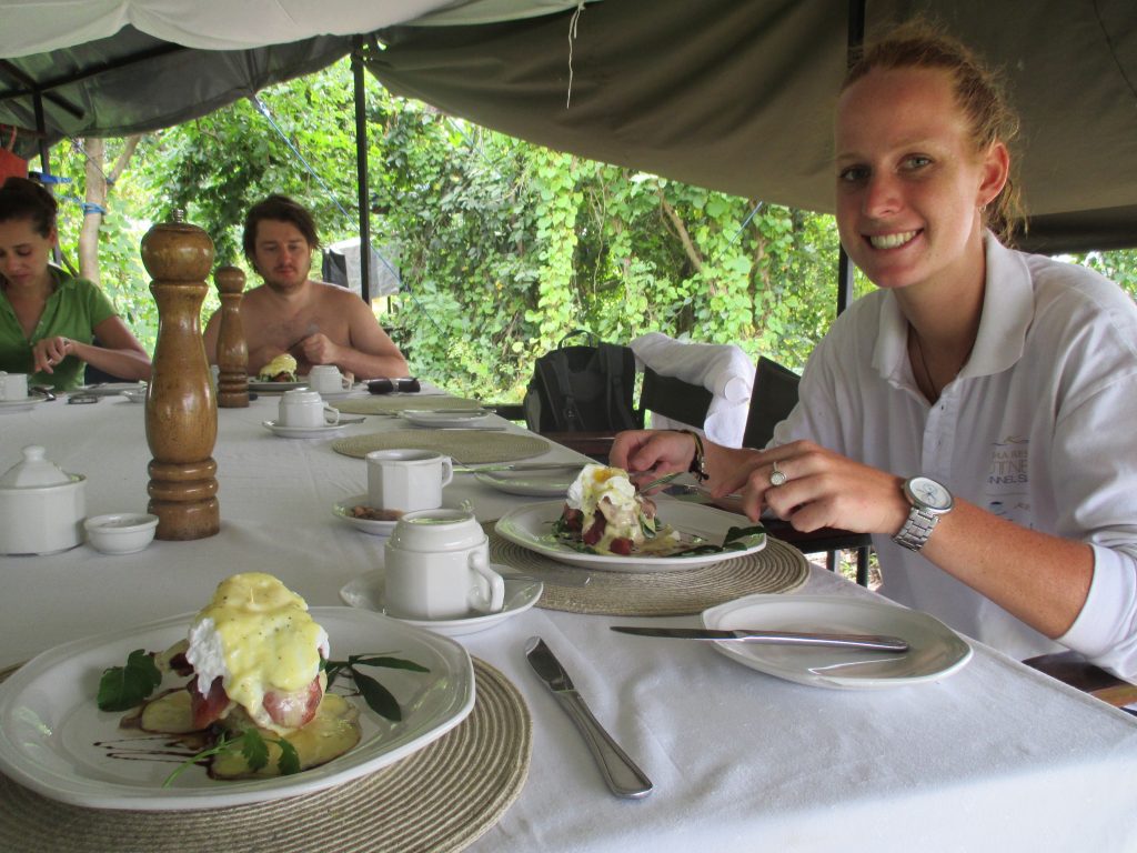 BEST eggs benedicts. 