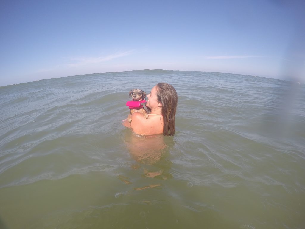 Made it...gripping my shoulder 